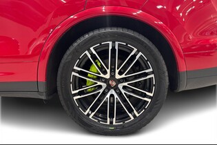 Porsche Cayenne vaihtoauto