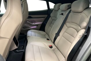 Porsche Taycan vaihtoauto