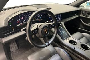 Porsche Taycan vaihtoauto