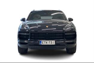 Porsche Cayenne vaihtoauto