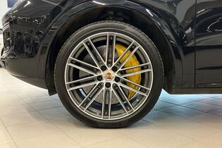 Porsche Cayenne vaihtoauto