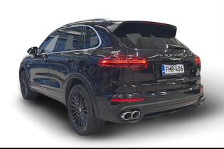 Porsche Cayenne vaihtoauto