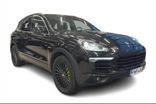 Porsche Cayenne vaihtoauto