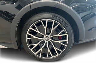 Porsche Taycan vaihtoauto