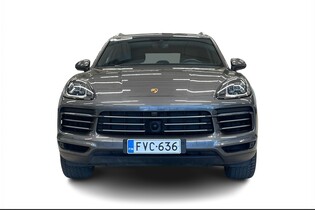 Porsche Cayenne vaihtoauto
