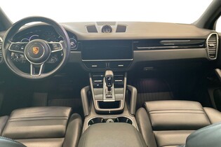 Porsche Cayenne vaihtoauto