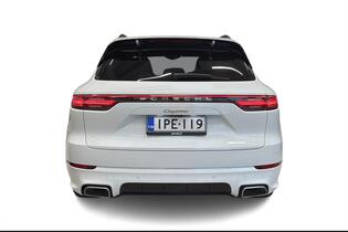 Porsche Cayenne vaihtoauto