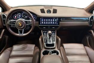 Porsche Cayenne vaihtoauto