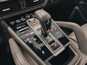 Porsche Cayenne vaihtoauto