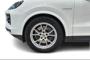 Porsche Cayenne vaihtoauto