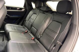 Porsche Cayenne vaihtoauto