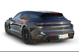 Porsche Taycan vaihtoauto