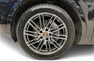 Porsche Cayenne vaihtoauto