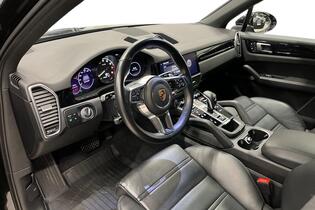Porsche Cayenne vaihtoauto