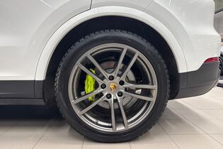 Porsche Cayenne vaihtoauto