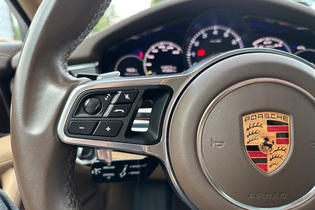 Porsche Panamera vaihtoauto