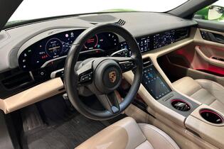 Porsche Taycan vaihtoauto