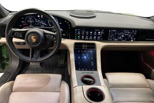 Porsche Taycan vaihtoauto