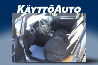 Volkswagen Golf Sportsvan vaihtoauto