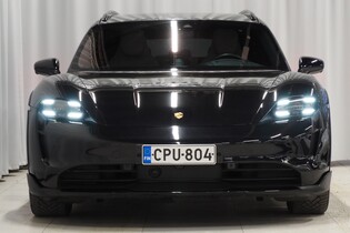 Porsche Taycan vaihtoauto