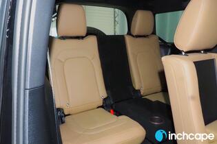 Land Rover Defender vaihtoauto