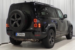 Land Rover Defender vaihtoauto