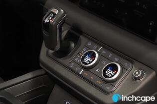 Land Rover Defender vaihtoauto