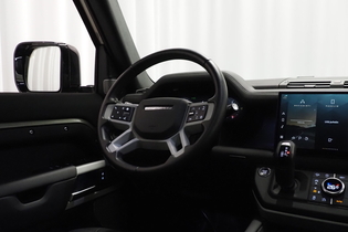 Land Rover Defender vaihtoauto