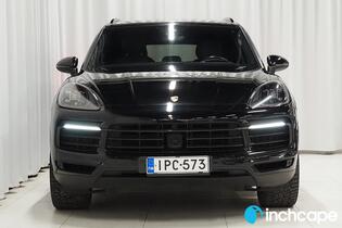 Porsche Cayenne vaihtoauto