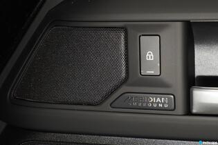 Land Rover Defender vaihtoauto