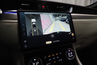 Jaguar F-PACE vaihtoauto