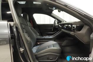 Porsche Taycan vaihtoauto