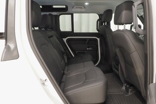 Land Rover Defender vaihtoauto