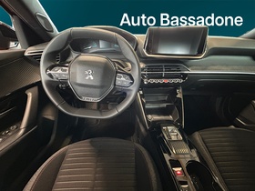 Peugeot e-2008 vaihtoauto