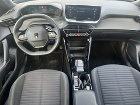 Peugeot e-2008 vaihtoauto