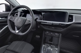 Opel Grandland vaihtoauto