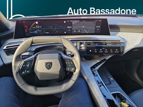 Peugeot E-3008 vaihtoauto