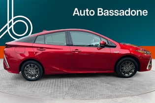 Toyota Prius Plug-in vaihtoauto