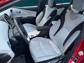 Toyota Prius Plug-in vaihtoauto