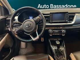 Kia Stonic vaihtoauto