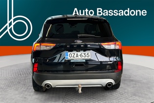 Ford Kuga vaihtoauto