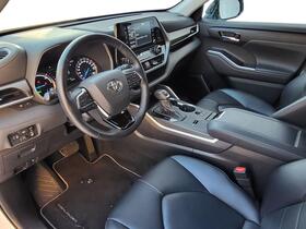 Toyota Land Cruiser vaihtoauto