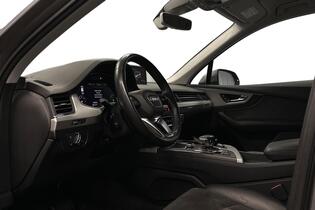 Audi Q7 vaihtoauto