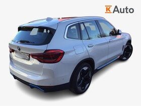 BMW iX3 vaihtoauto