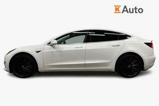 Tesla Model 3 vaihtoauto