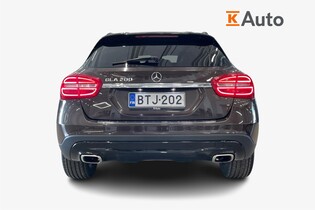 Mercedes-Benz GLA vaihtoauto