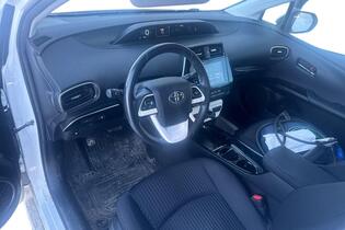 Toyota Prius Plug-in vaihtoauto