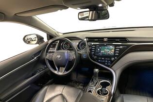 Toyota Camry vaihtoauto