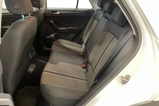 Volkswagen T-Roc vaihtoauto