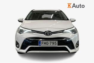 Toyota Avensis vaihtoauto